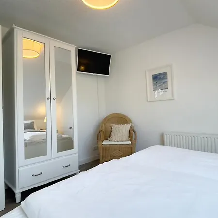 Strandnahe Ferienwohnung Haus Kirsten Nr.3 Duhnen